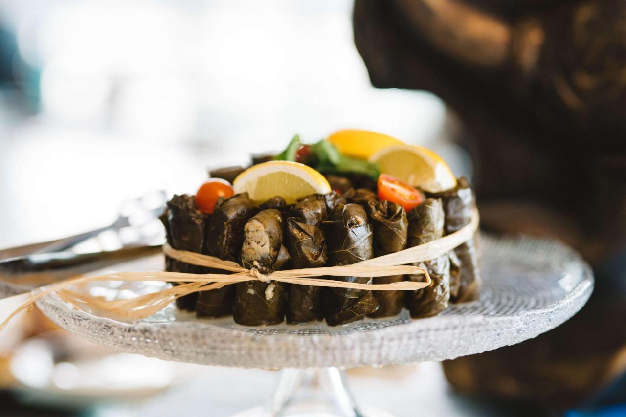 Symphony Style Hotel Kuwait Salmiya Kültér fotó Sarma